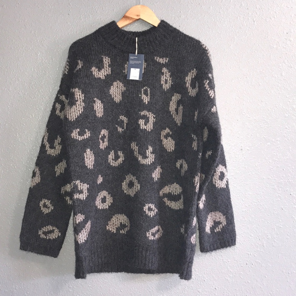 Universal Thread Leopard Oversized Sweater - Picture 2 of 5
